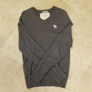 Abercrombie V neck Sweater